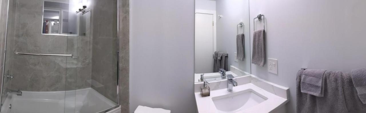 Modern & Luxurious Suites In Surrey Exteriér fotografie
