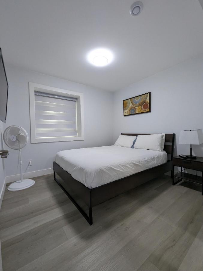 Modern & Luxurious Suites In Surrey Exteriér fotografie